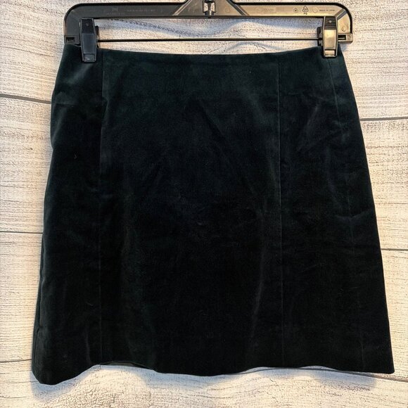 NWT J.Crew Green Velvet Mini Skirt Size 0 - Picture 1 of 3